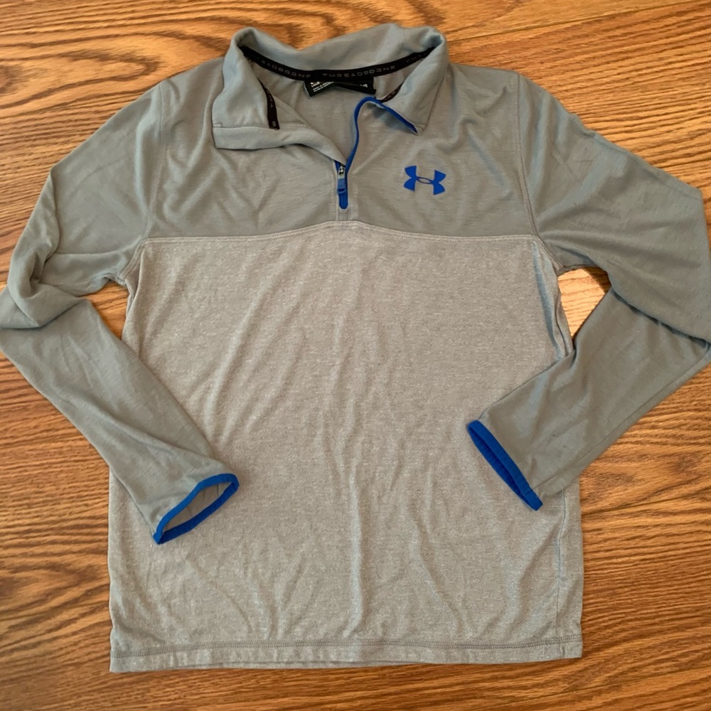 Under Armour Pullover shirt